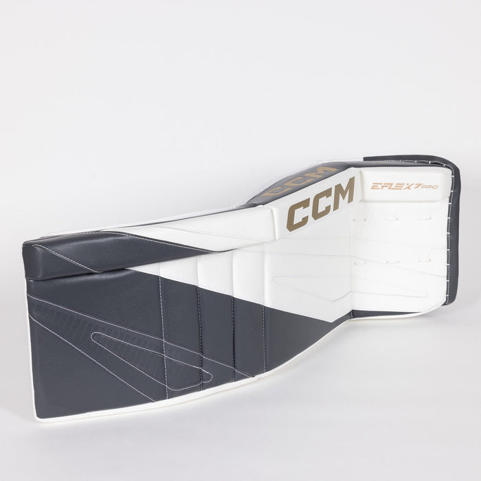 CCM Eflex 7 Review