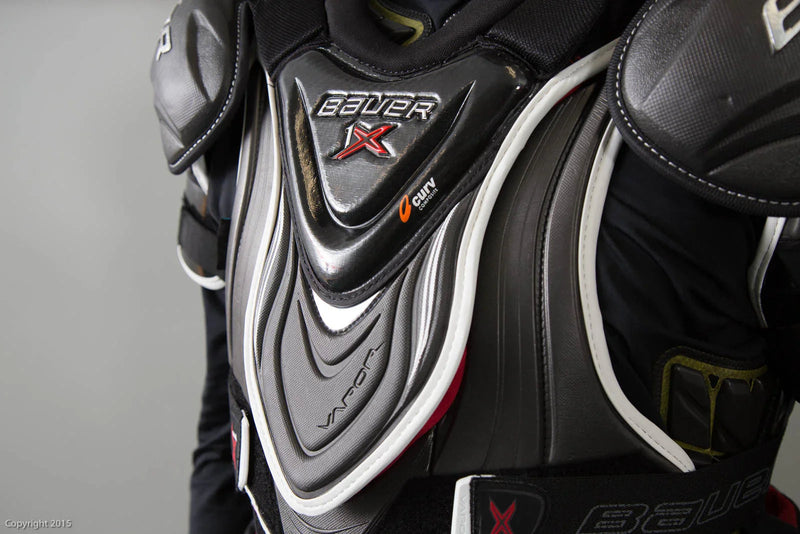 Bauer Vapor 1X hockey shoulder pads with CURV composite, black and gray protective gear