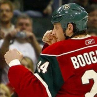 Derek Boogaard poised for a hockey fight