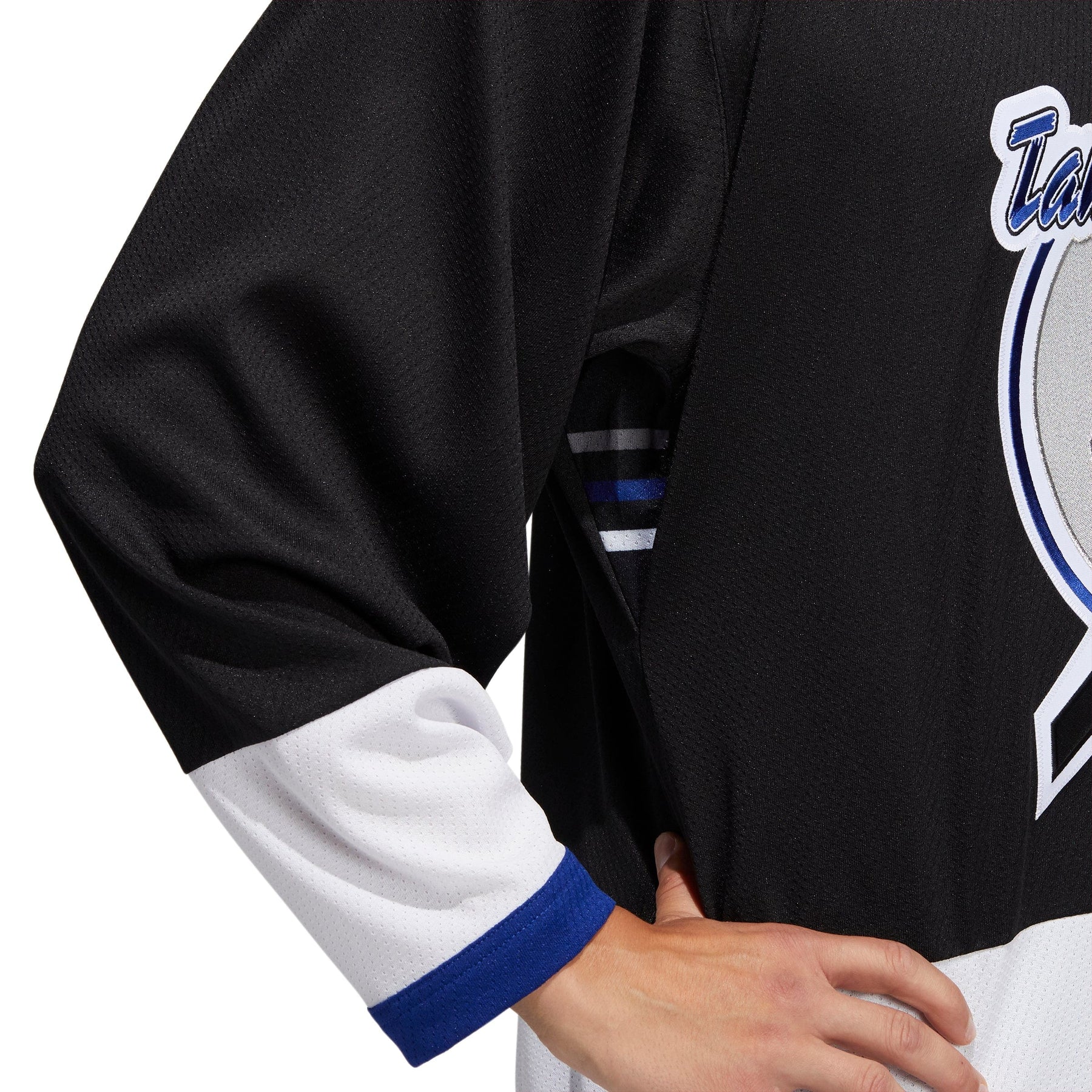 Tampa Bay Lightning sz 56 fits like a 60 Adidas TEAM CLASSICS NHL Hockey  Jersey