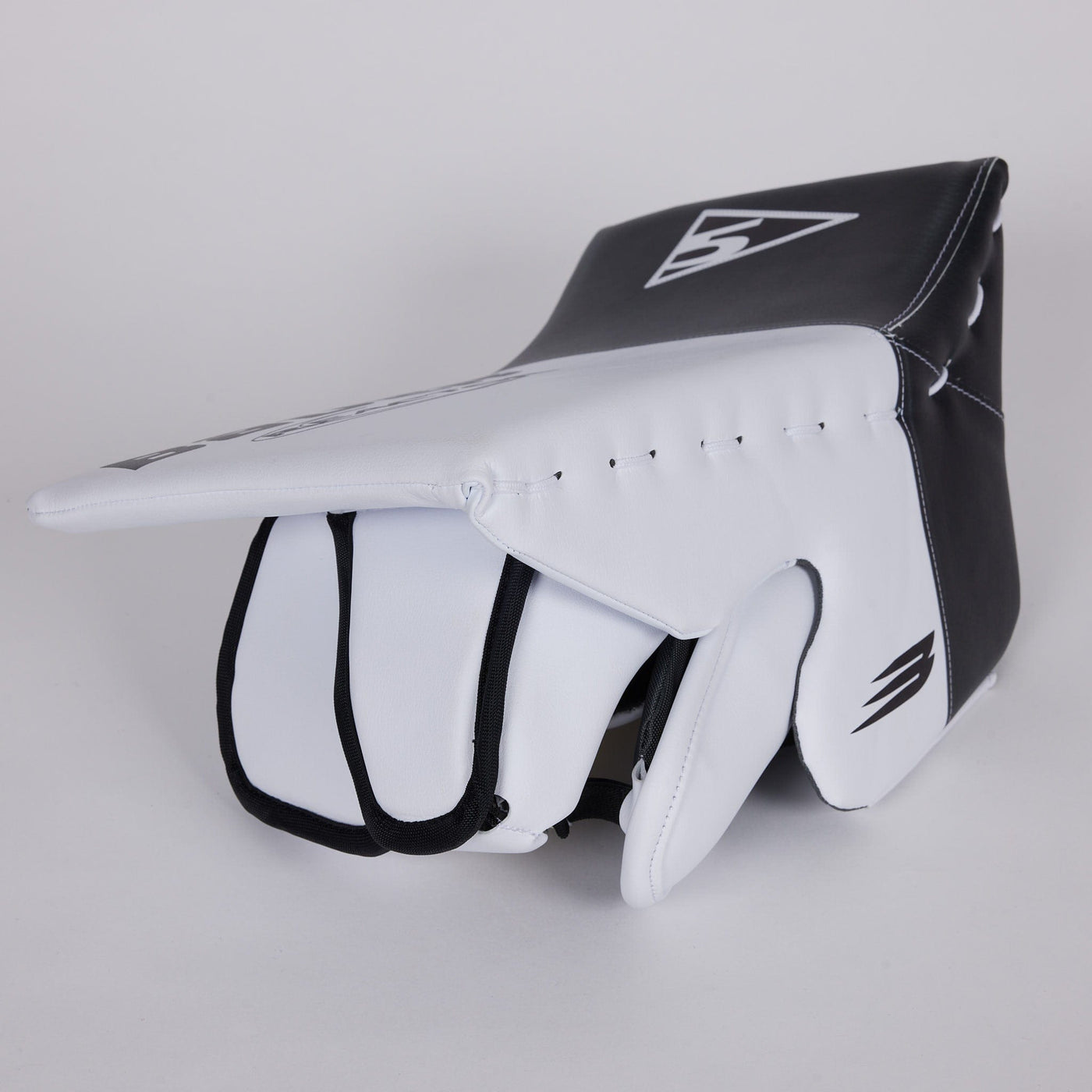 Bauer Reactor R5 Pro Senior Goalie Blocker - TheHockeyShop.com