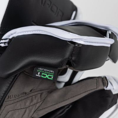 Bauer Vapor FlyLite Senior Goalie Blocker - TheHockeyShop.com