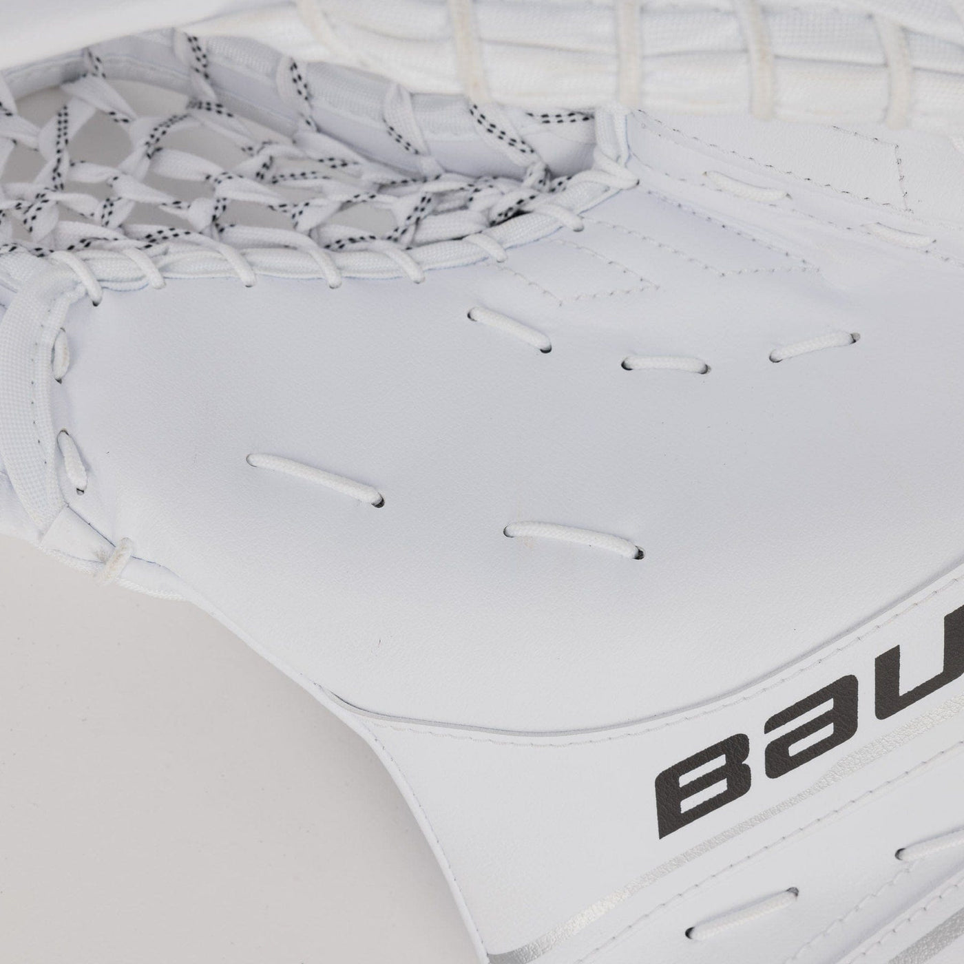 Bauer GSX Intermediate Goalie Catcher - 2023 - TheHockeyShop.com