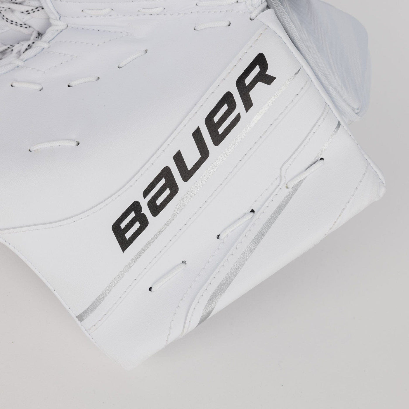 Bauer GSX Intermediate Goalie Catcher - 2023 - TheHockeyShop.com