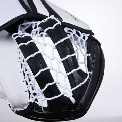 Bauer R5 Pro Intermediate Goalie Catcher - TheHockeyShop.com