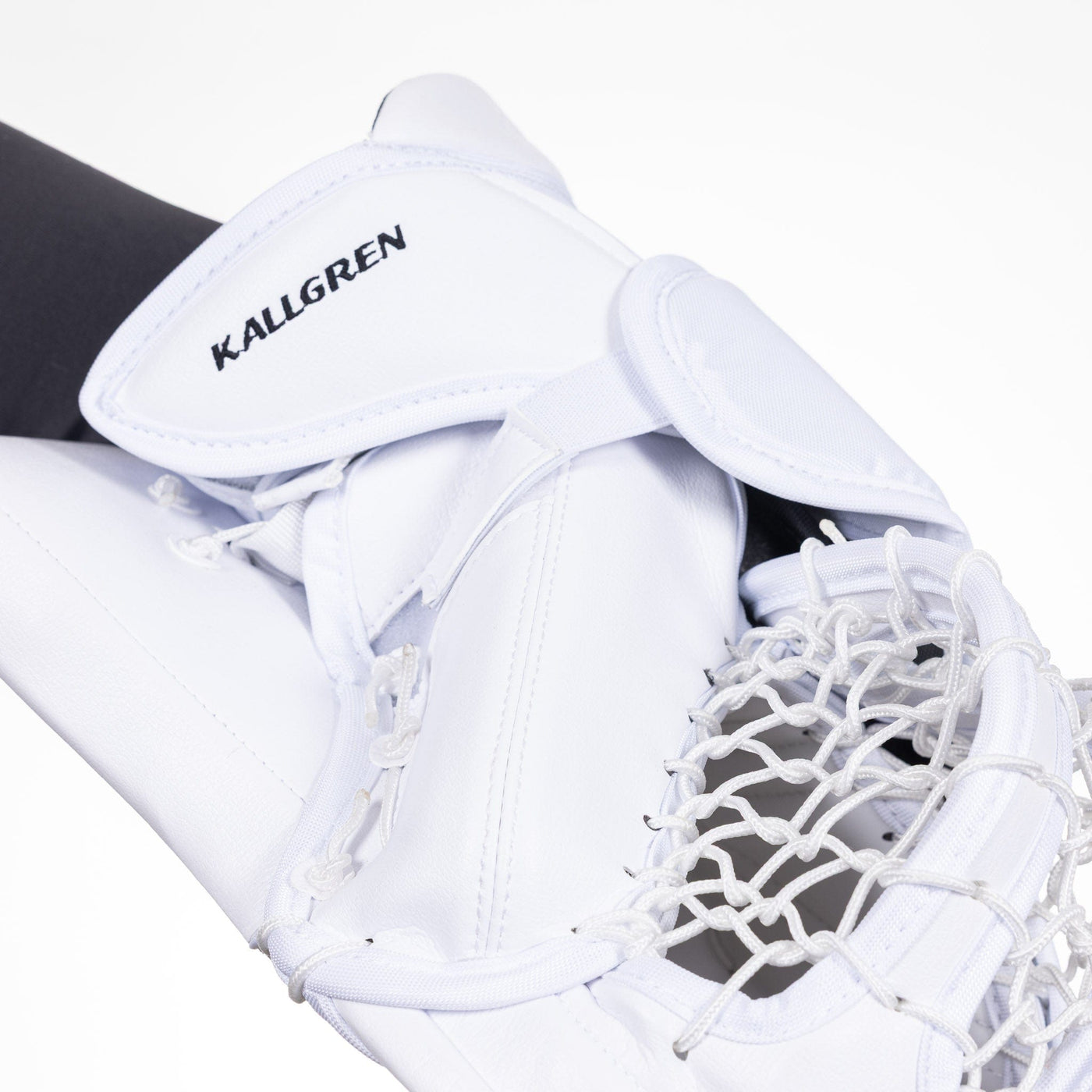 Bauer Supreme Mach Pro Stock Senior Goalie Catcher - DigiPrint Erik Kallgren - TheHockeyShop.com