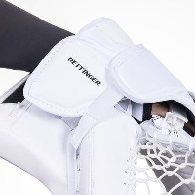Bauer Supreme Mach Pro Stock Senior Goalie Catcher - DigiPrint Jake Oettinger - TheHockeyShop.com