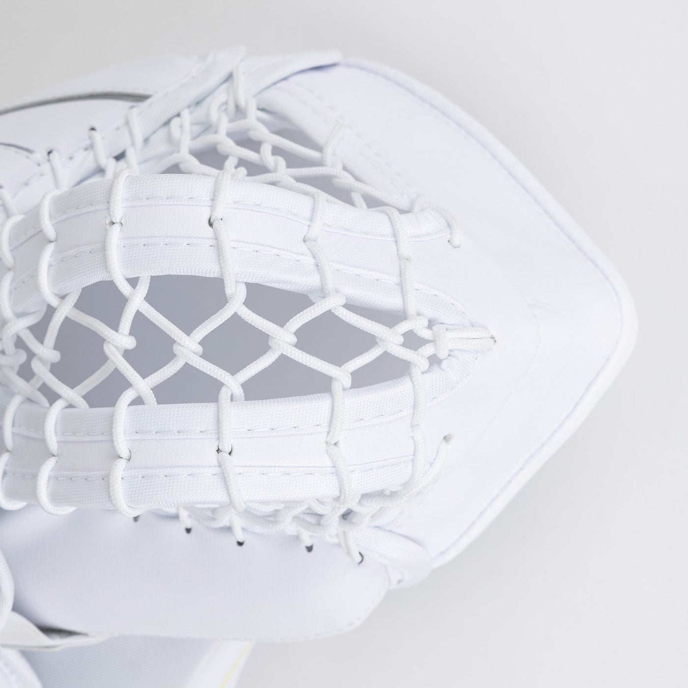 Bauer Supreme MVPro Senior Goalie Catcher - TheHockeyShop.com