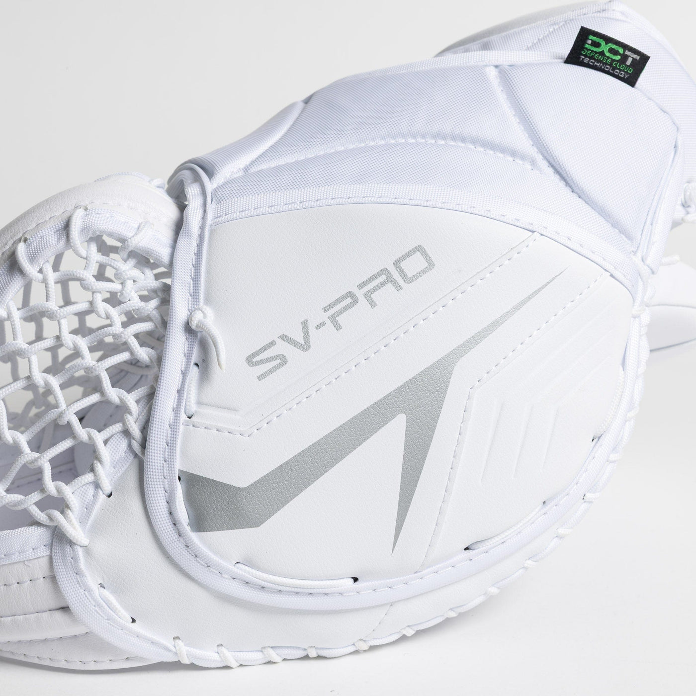 Bauer SV-90 Intermediate Goalie Catcher - TheHockeyShop.com