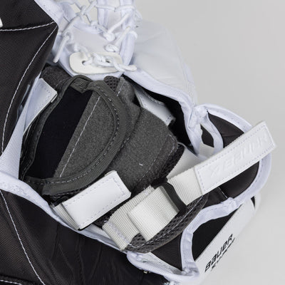 Bauer SV-Pro Intermediate Goalie Catcher - TheHockeyShop.com