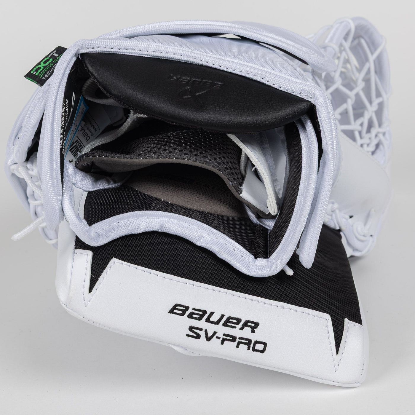 Bauer SV-Pro Intermediate Goalie Catcher - TheHockeyShop.com