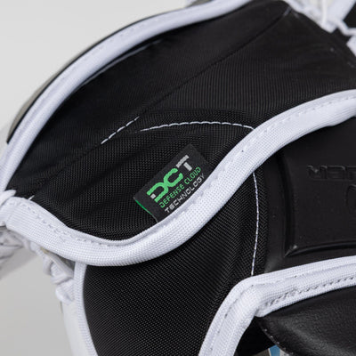 Bauer Vapor FlyLite Senior Goalie Catcher - TheHockeyShop.com