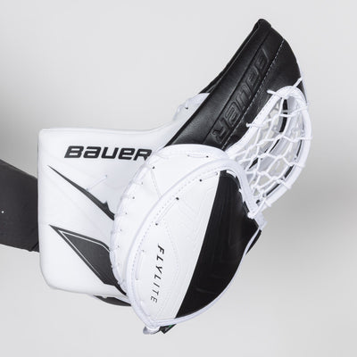 Bauer Vapor FlyLite Senior Goalie Catcher - TheHockeyShop.com
