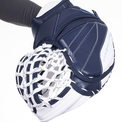 Bauer Vapor HyperLite2 Pro Stock Senior Goalie Catcher - DigiPrint Victor Ostman - TheHockeyShop.com