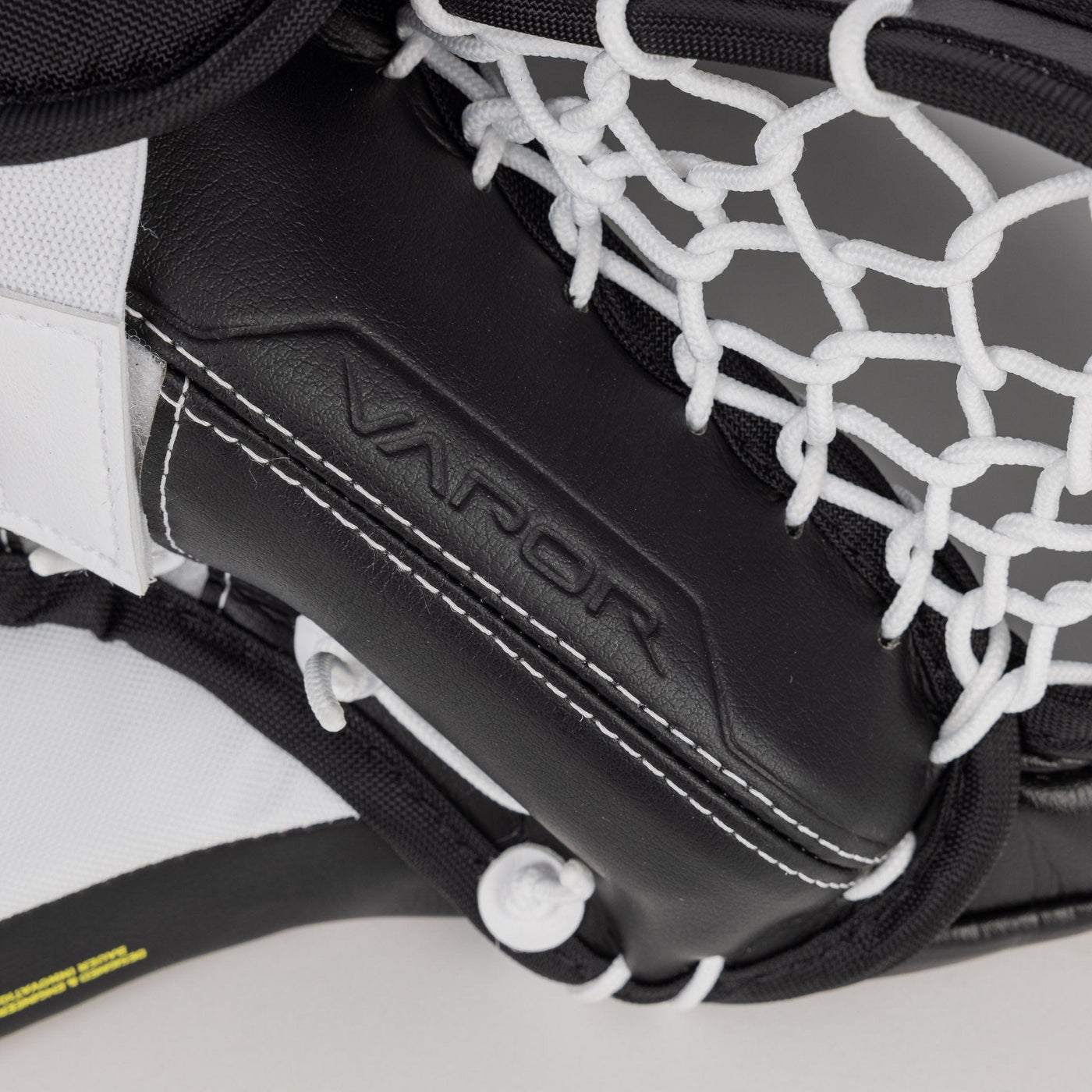 Bauer Vapor X5 Pro Senior Catcher - The Hockey Shop Source For Sports