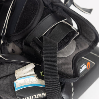 Bauer Vapor HyperLite Senior Goalie Catcher - USED #3 - TheHockeyShop.com