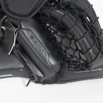 Bauer Vapor HyperLite Senior Goalie Catcher - USED #3 - TheHockeyShop.com