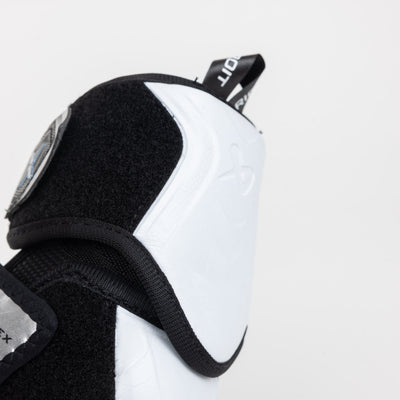 Bauer Vapor FlyLite Junior Hockey Elbow Pads - TheHockeyShop.com