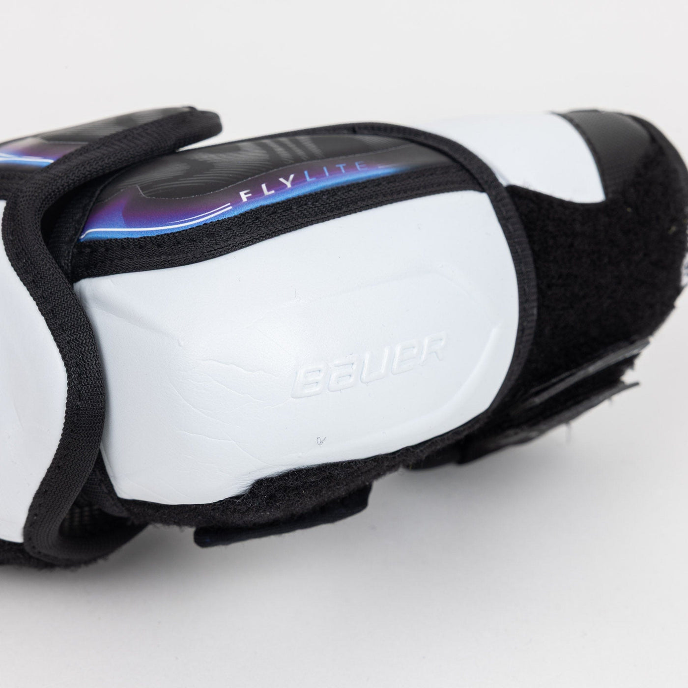 Bauer Vapor FlyLite Junior Hockey Elbow Pads - TheHockeyShop.com