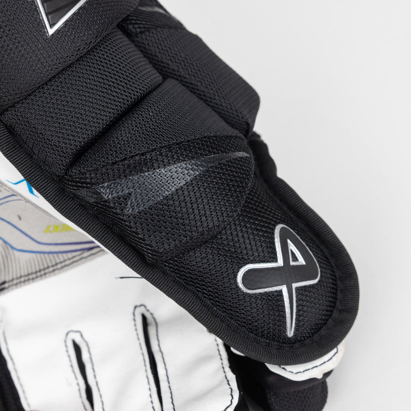 Bauer Vapor FlyLite Intermediate Hockey Gloves - TheHockeyShop.com