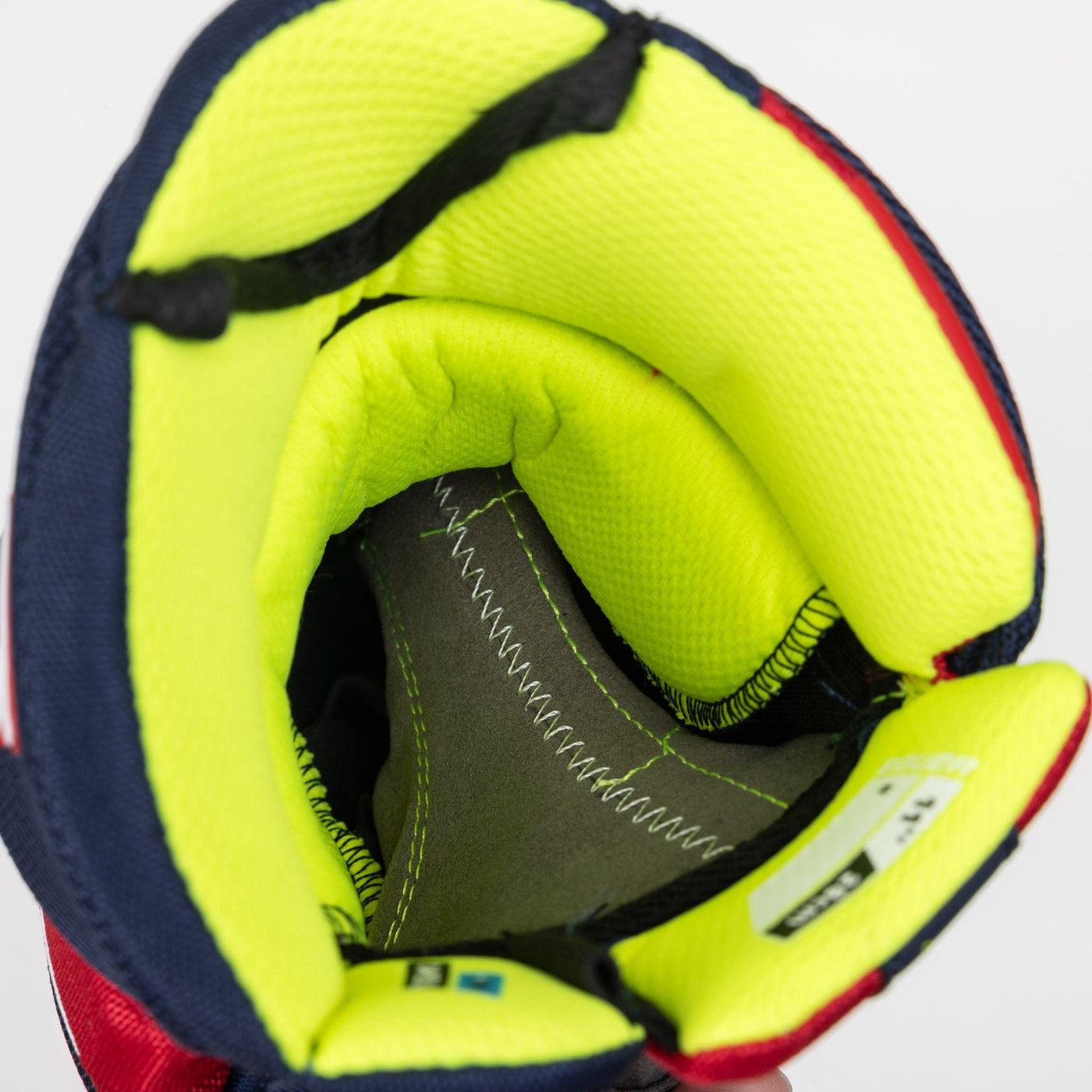 Bauer Vapor FlyPro Junior Hockey Gloves - TheHockeyShop.com