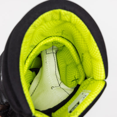 Bauer Vapor Shift Pro Junior Hockey Gloves - TheHockeyShop.com
