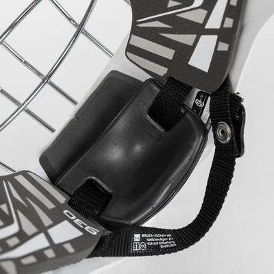Bauer 930 Senior Goalie Mask - TheHockeyShop.com