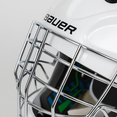Bauer 930 Youth Goalie Mask - TheHockeyShop.com