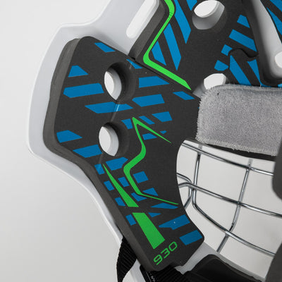Bauer 930 Youth Goalie Mask - TheHockeyShop.com