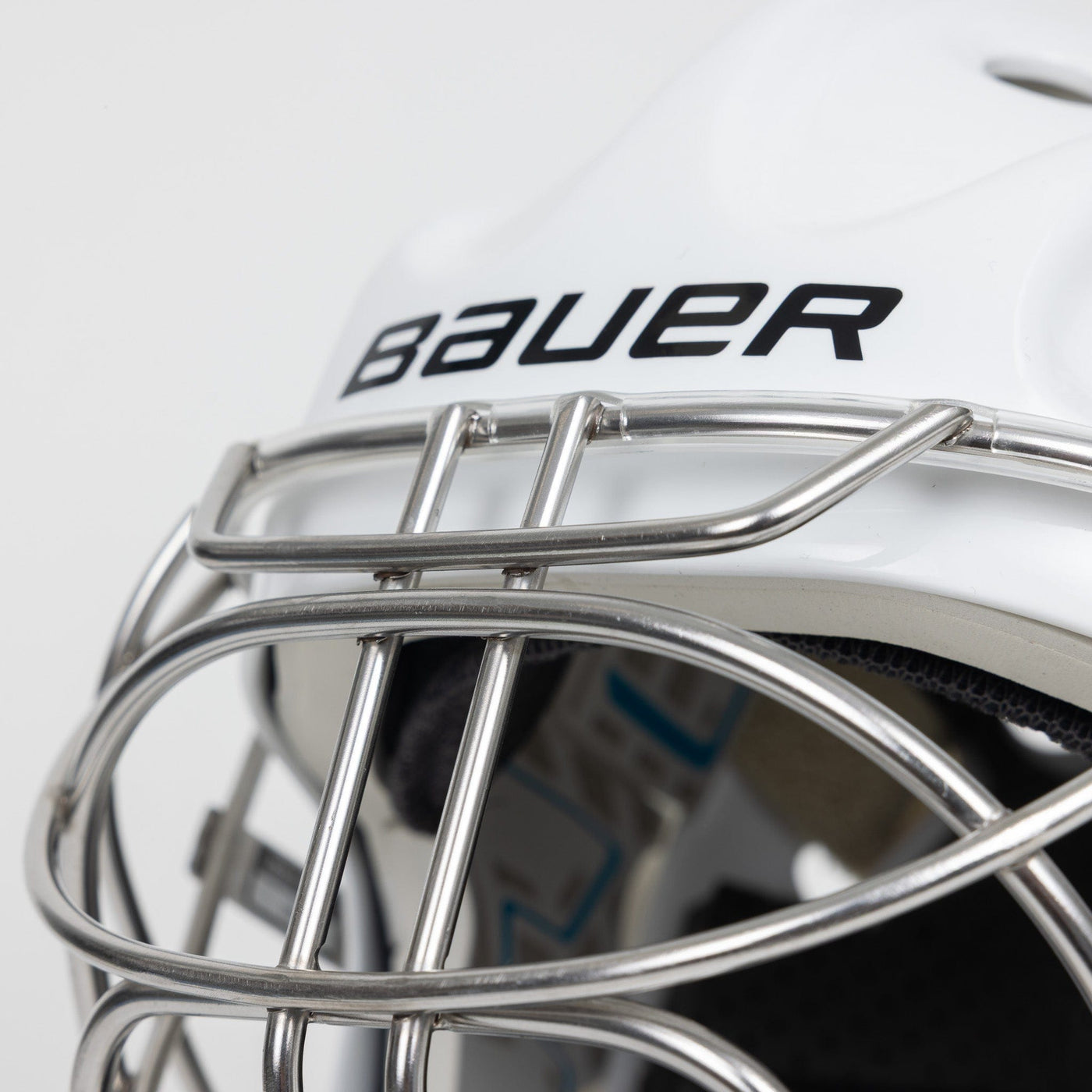Bauer 940 Pro-Certified Junior Goalie Mask - TheHockeyShop.com