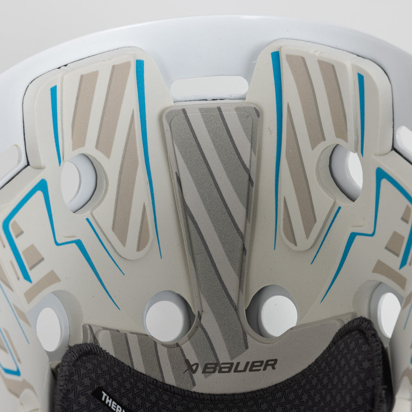 Bauer 940 Pro-Certified Senior Goalie Mask - TheHockeyShop.com