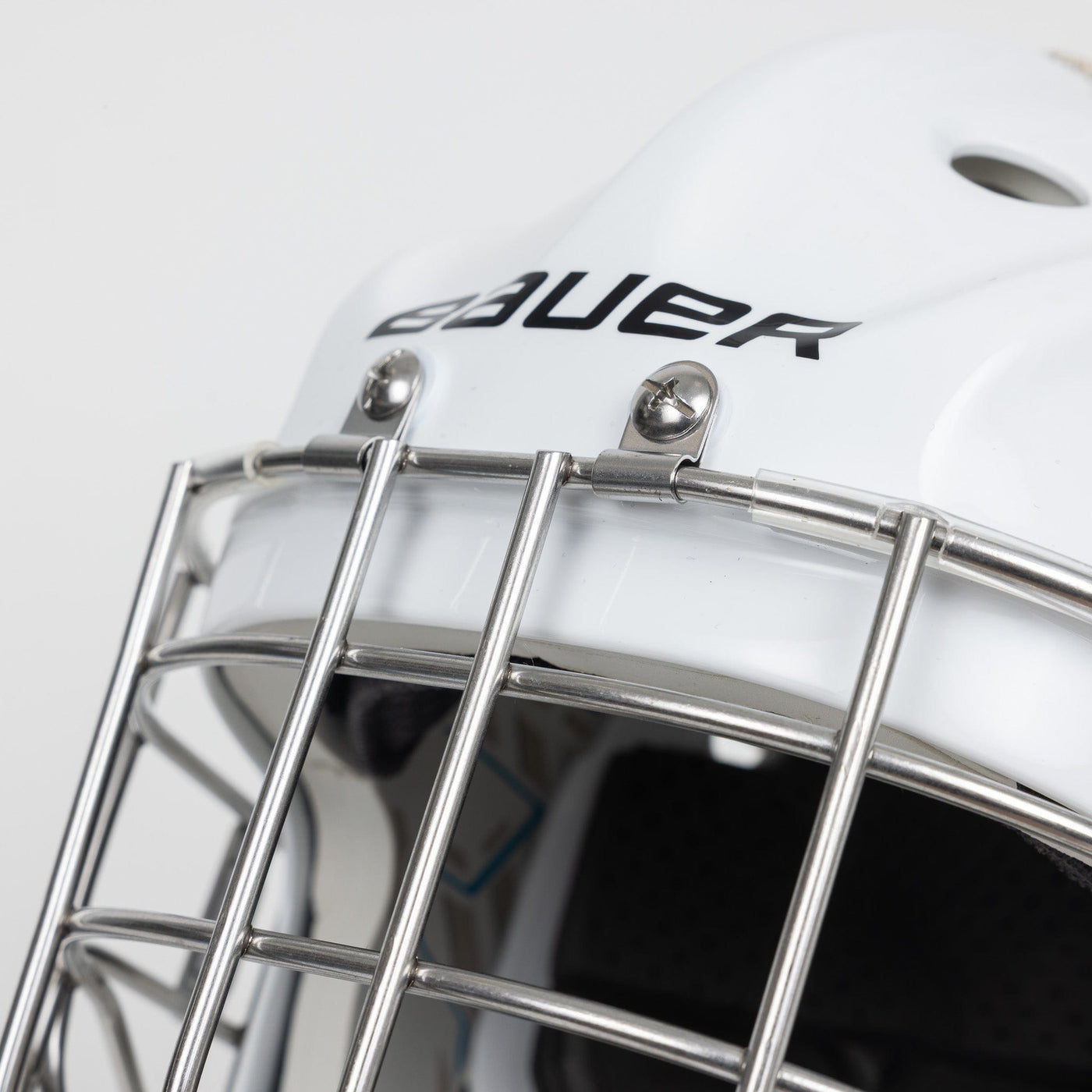Bauer 940 Senior Goalie Mask - TheHockeyShop.com
