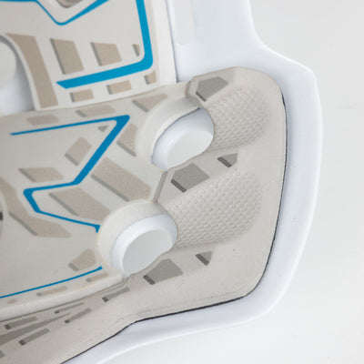 Bauer 950 Junior Goalie Mask - TheHockeyShop.com