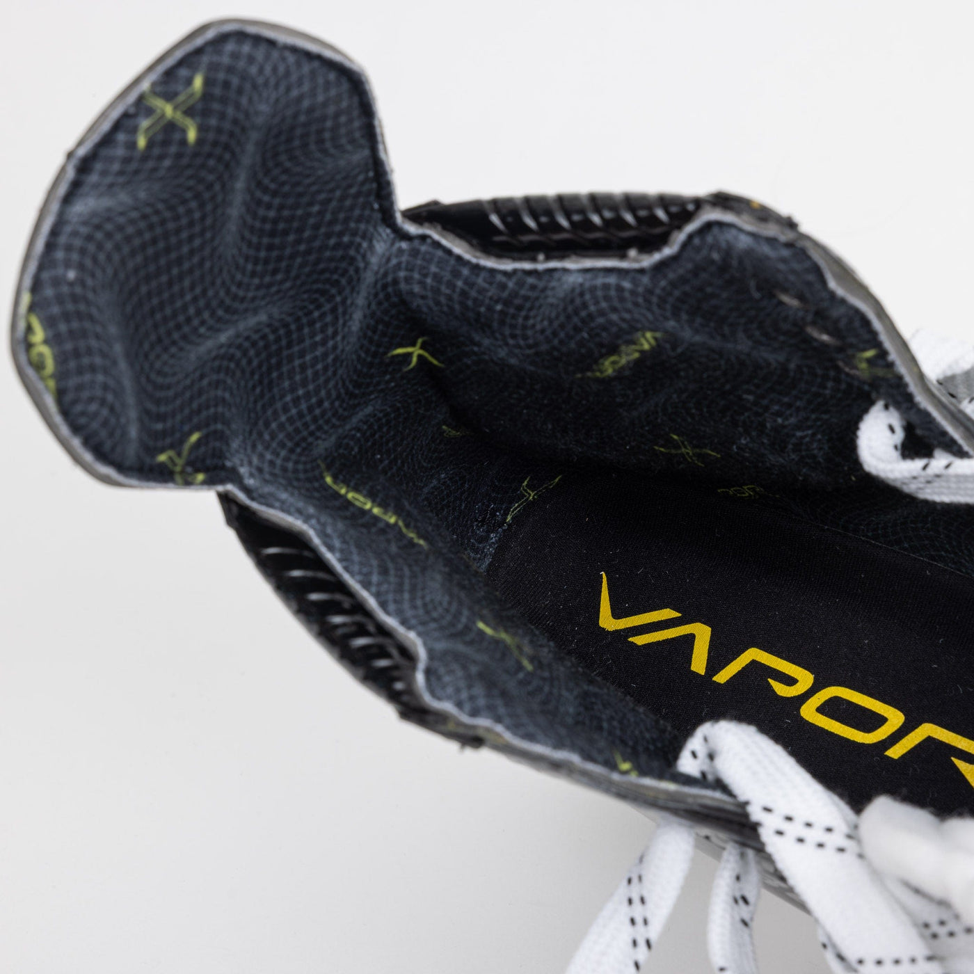 Bauer Vapor Fly40 Senior Hockey Skates - TheHockeyShop.com
