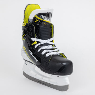 Bauer Vapor Fly40 Youth Hockey Skates - TheHockeyShop.com