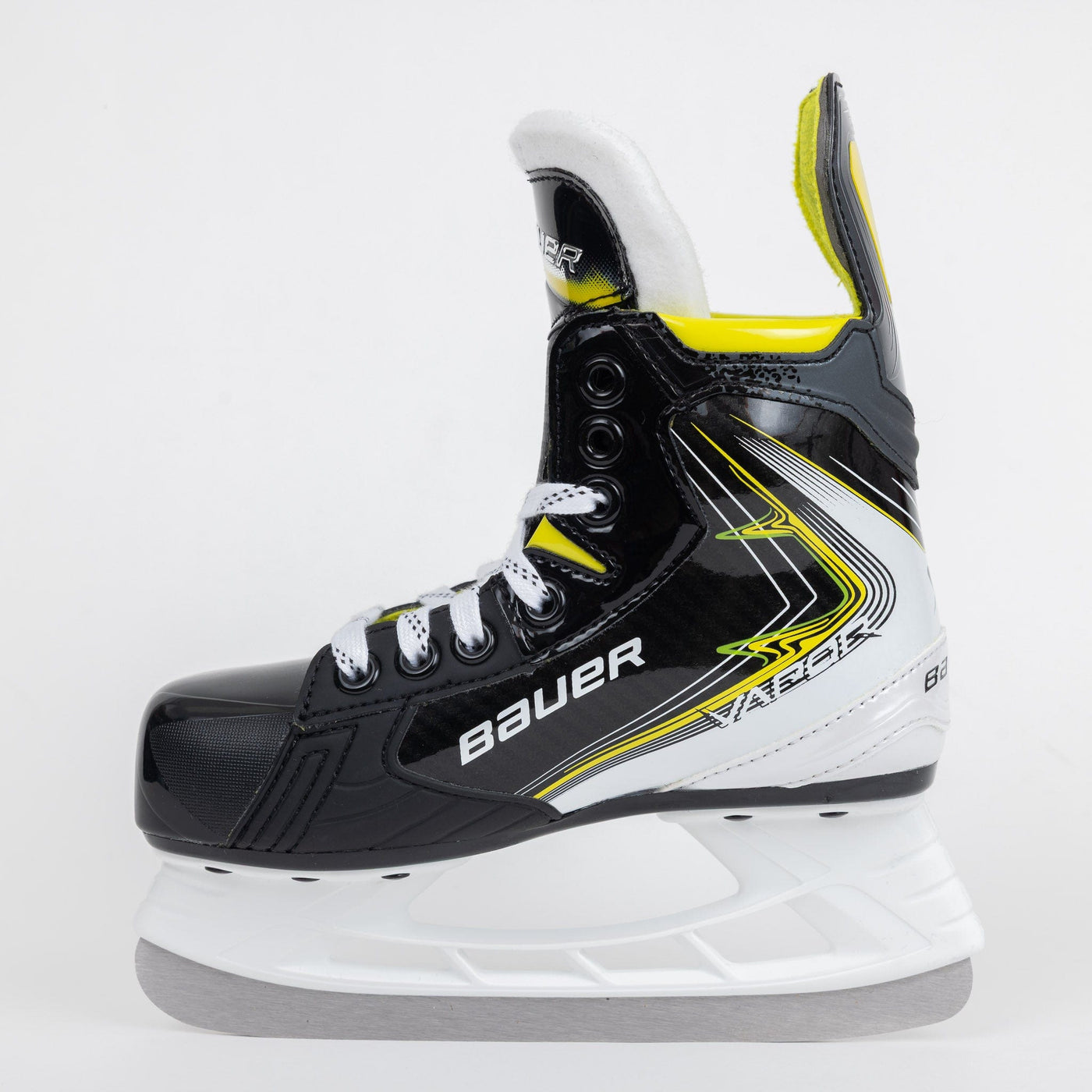 Bauer Vapor Fly40 Youth Hockey Skates - TheHockeyShop.com