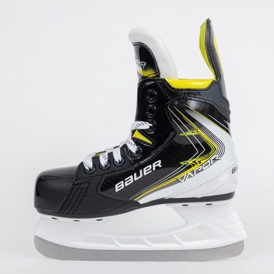 Bauer Vapor Fly40 Youth Hockey Skates - TheHockeyShop.com