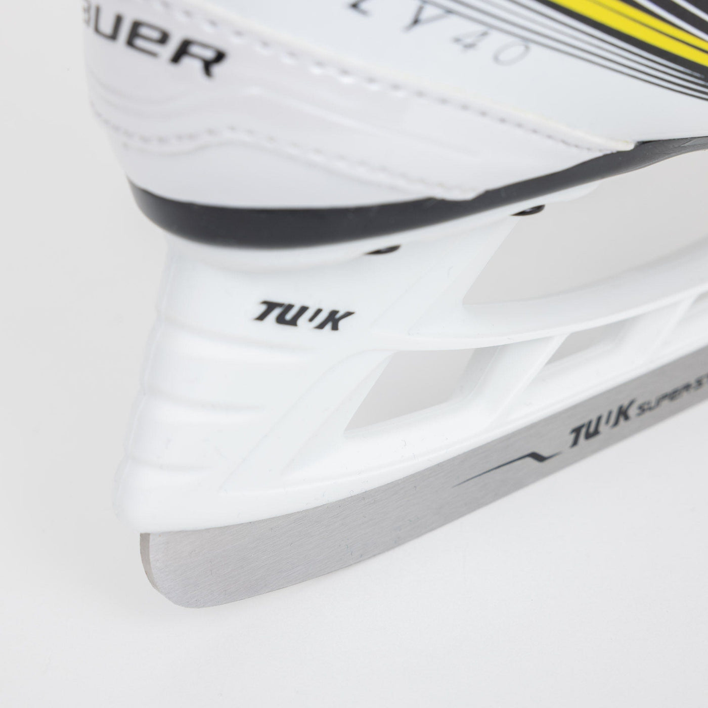 Bauer Vapor Fly40 Youth Hockey Skates - TheHockeyShop.com