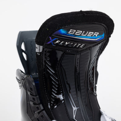 Bauer Vapor FlyLite Junior Hockey Skates - TheHockeyShop.com