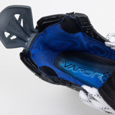 Bauer Vapor FlyLite Junior Hockey Skates - TheHockeyShop.com