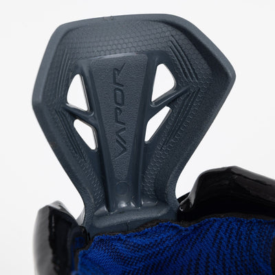 Bauer Vapor FlyLite Junior Hockey Skates - TheHockeyShop.com