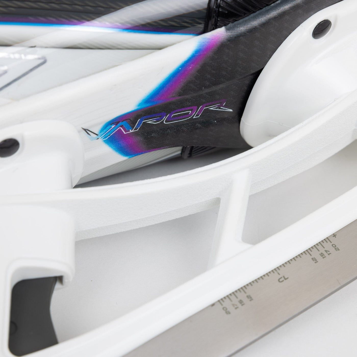 Bauer Vapor FlyLite Junior Hockey Skates - TheHockeyShop.com