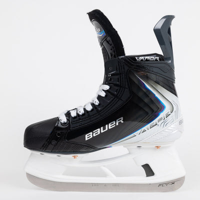 Bauer Vapor FlyLite Junior Hockey Skates - TheHockeyShop.com