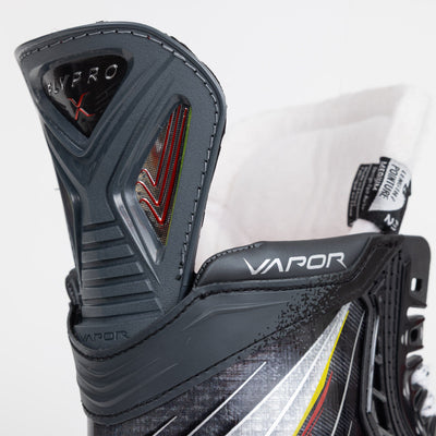 Bauer Vapor FlyPro Senior Hockey Skates - TheHockeyShop.com