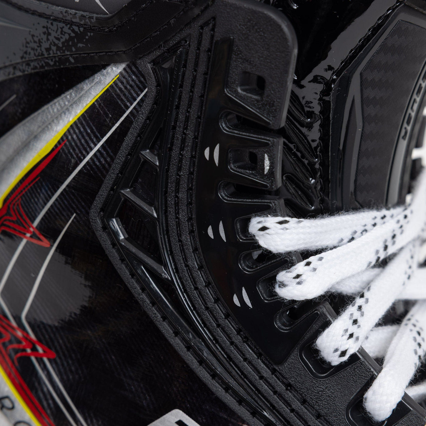 Bauer Vapor FlyPro Senior Hockey Skates - TheHockeyShop.com