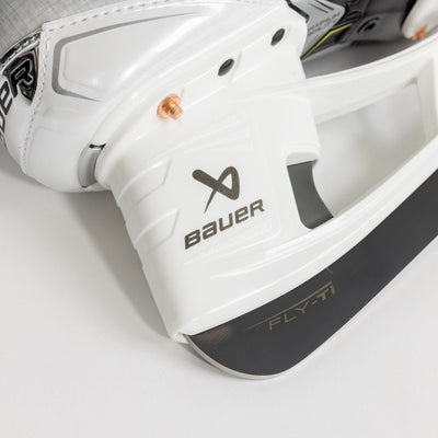 Bauer Vapor HyperLite2 Senior Hockey Skates - The Hockey Shop Source For Sports