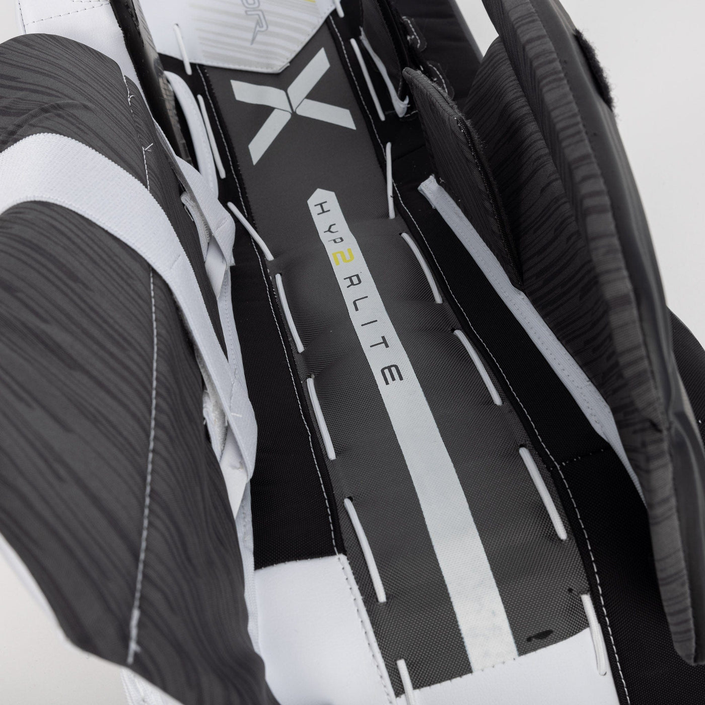 Bauer Vapor HyperLite 2 Senior Goalie Leg Pads - The Hockey Shop Source For Sports