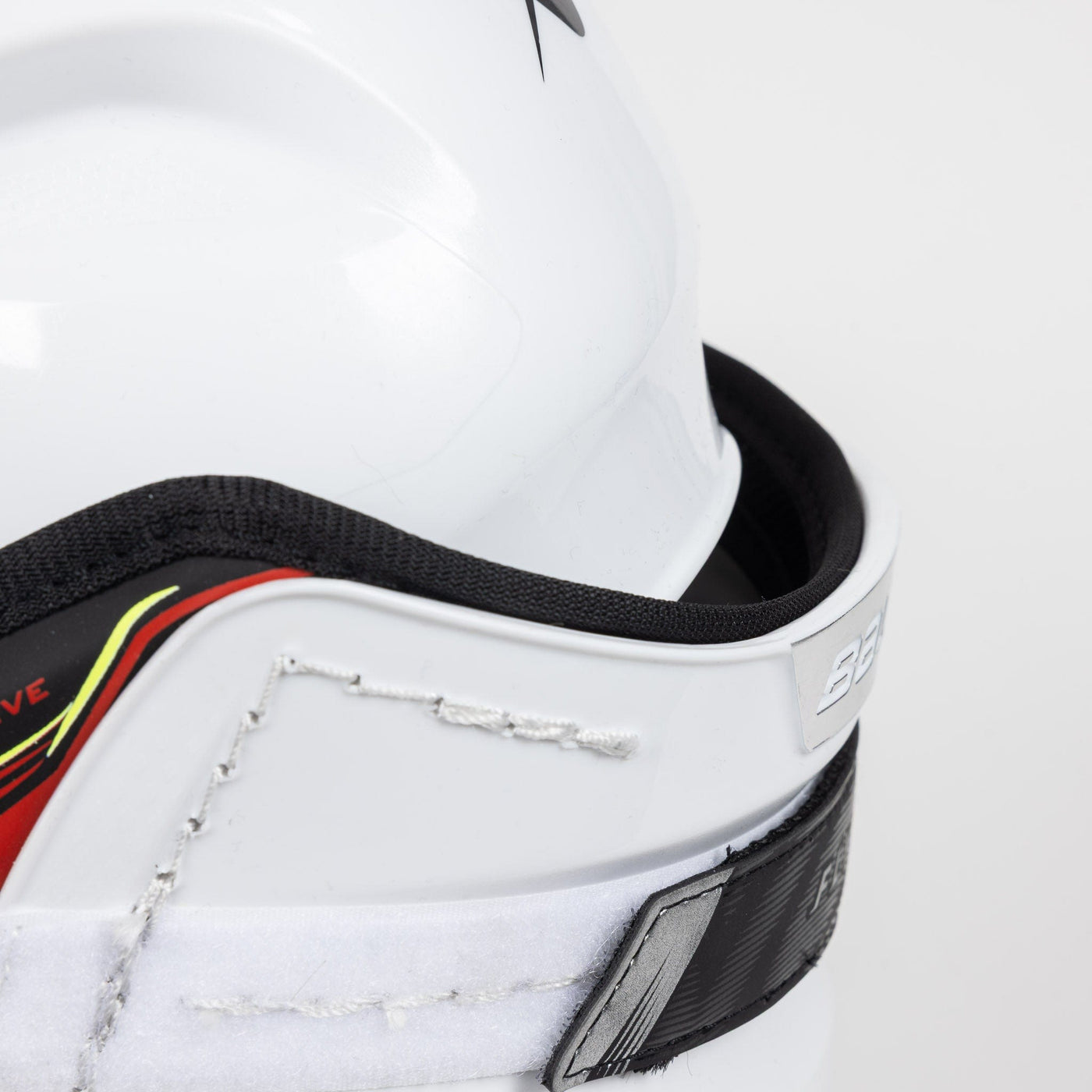Bauer Vapor FlyPro Senior Hockey Shin Guards - TheHockeyShop.com