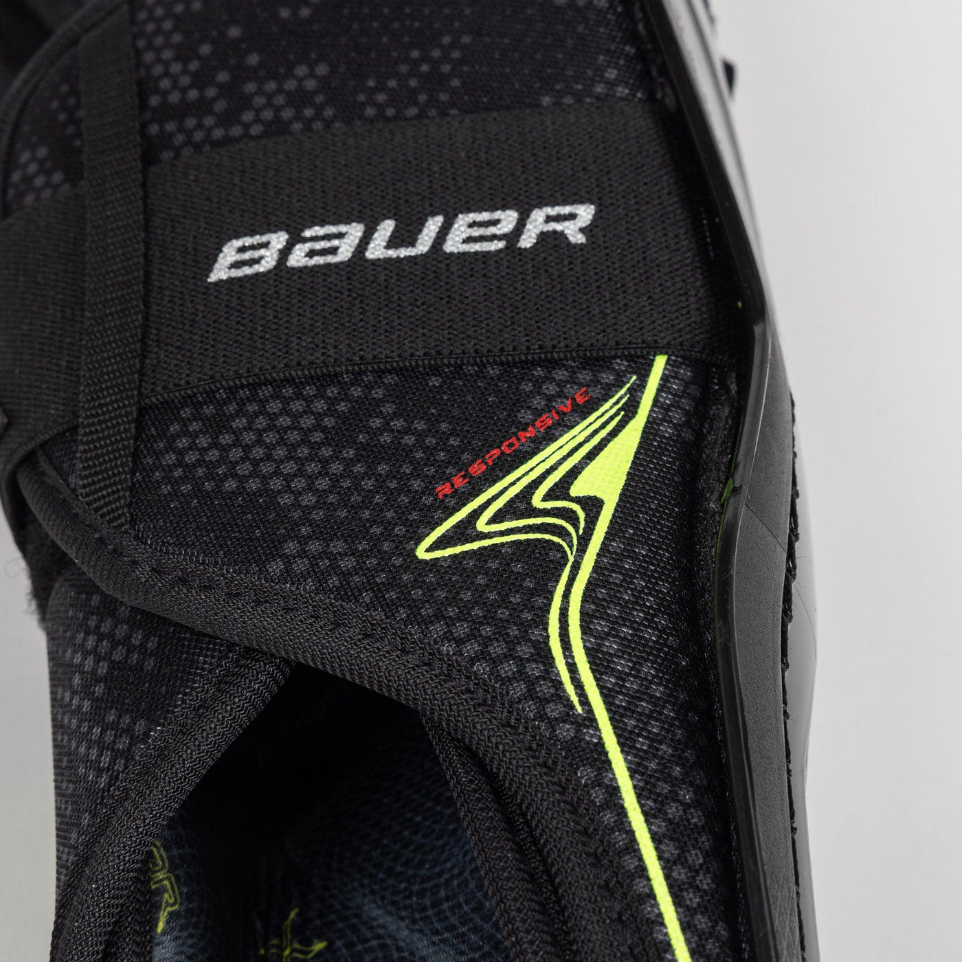 Bauer Vapor Velocity Senior Hockey Shin Guards - TheHockeyShop.com