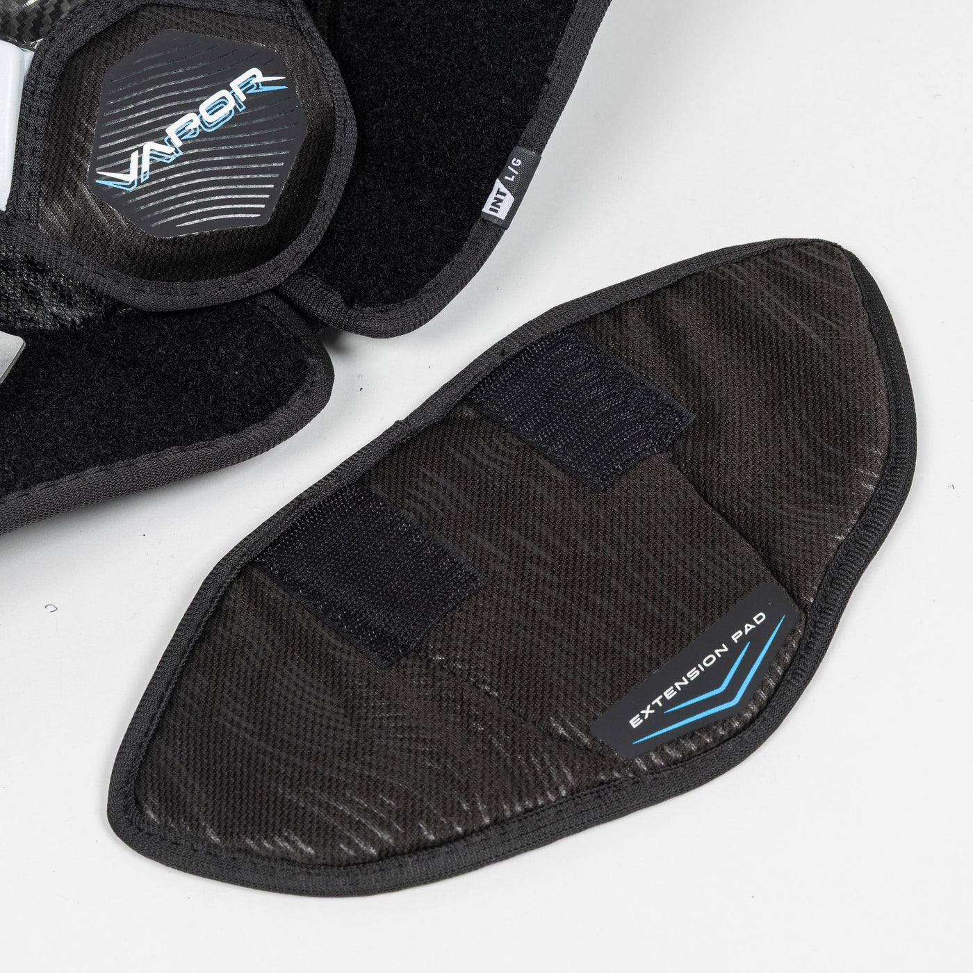 Bauer Vapor FlyLite Intermediate Hockey Shoulder Pads - TheHockeyShop.com